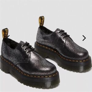 NWT Dr Martens 1461 Platform Shoes Faux Fur Lined Metallic Leather Shiny Women’s